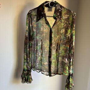 Dolce Gabbana, chic floral silk sheer chiffon blouse, size 28/42 Italian 8 USA